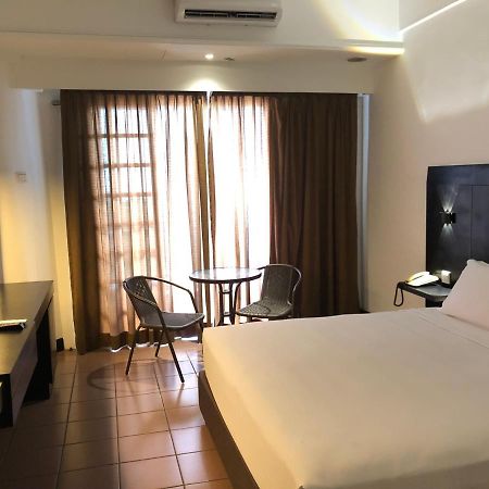 Flamingo Hotel By The Lake, Kuala Lumpur Ampang  Exterior foto